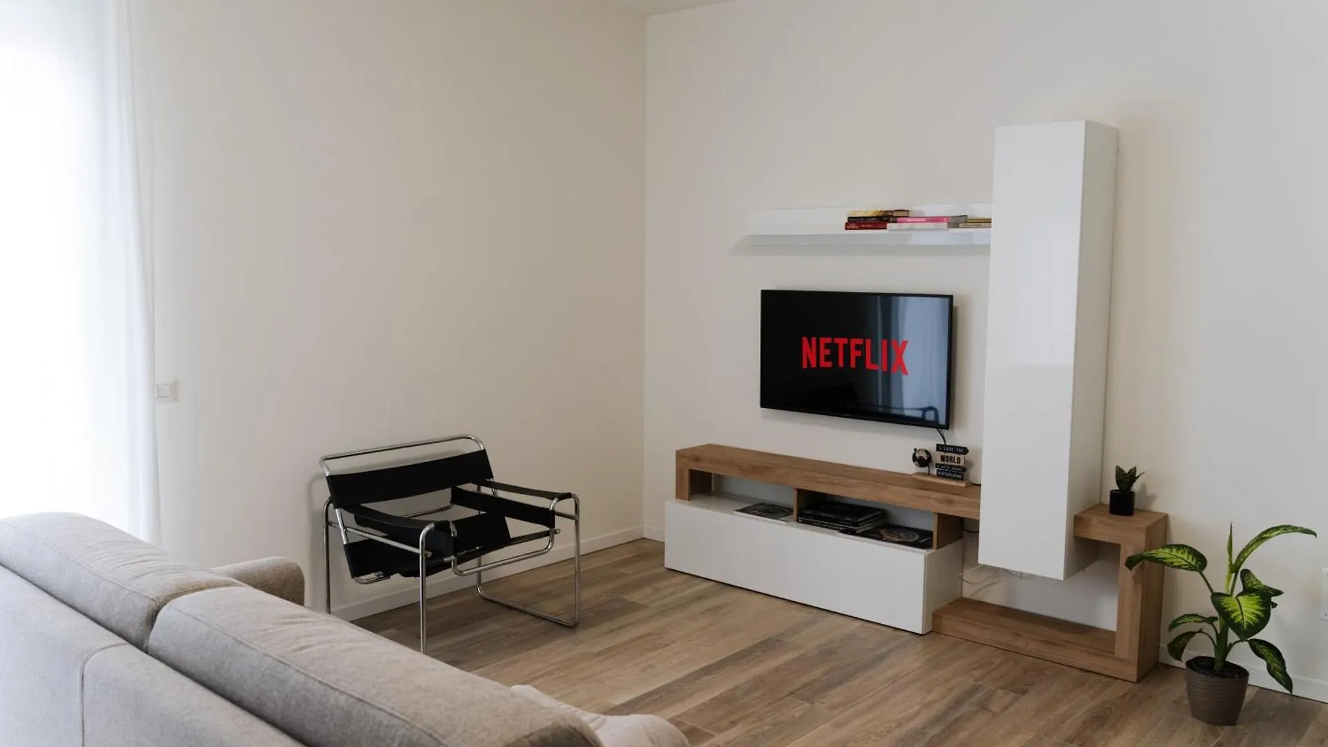 Apartment Comforthome Fiera Cornaredo Italy